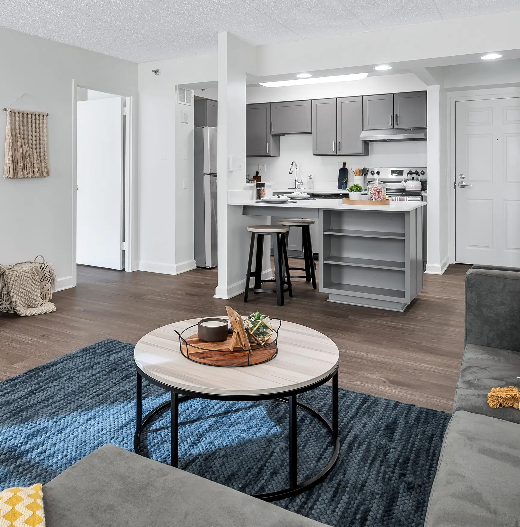 furnished apartment